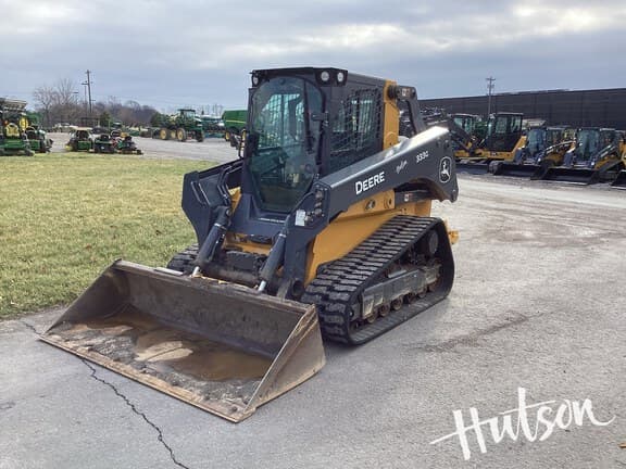 Image of John Deere 333G equipment image 1