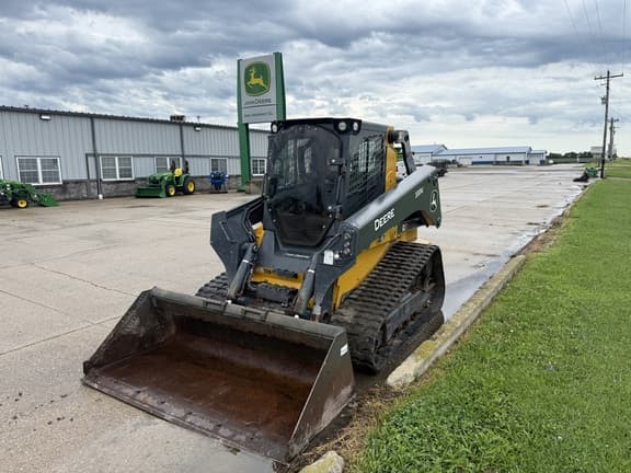Image of John Deere 333G Primary image