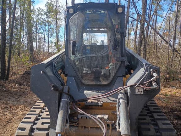 Image of John Deere 333G equipment image 3