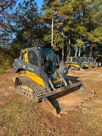 2023 John Deere 333G Equipment Image0