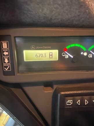 Image of John Deere 333G equipment image 4