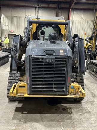 Image of John Deere 333G equipment image 4