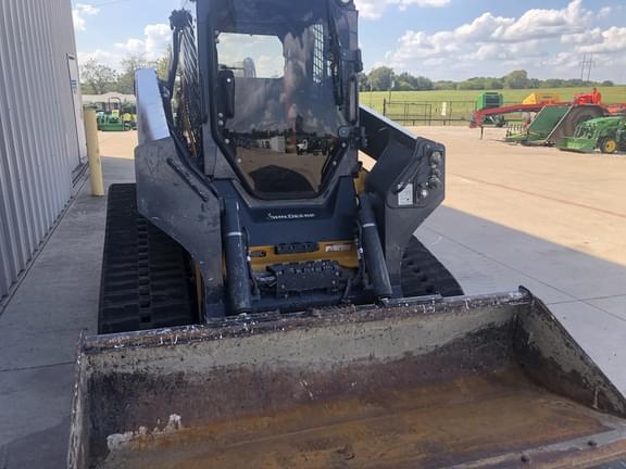 Image of John Deere 333G equipment image 3