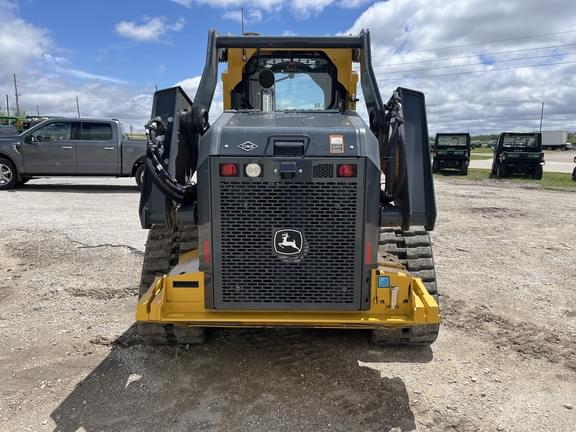 Image of John Deere 333G equipment image 3