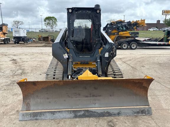 Image of John Deere 333G equipment image 2