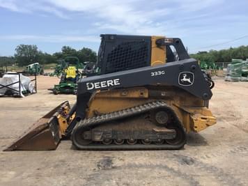 Main image John Deere 333G