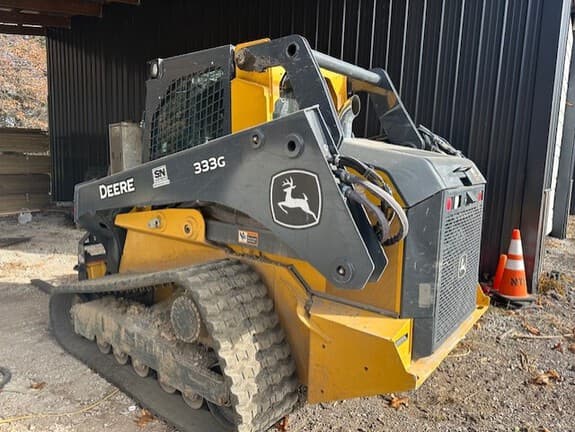 Image of John Deere 333G equipment image 2