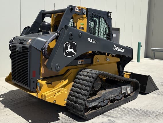 Image of John Deere 333G equipment image 2