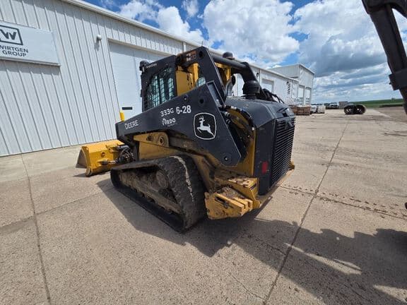 Image of John Deere 333G equipment image 2