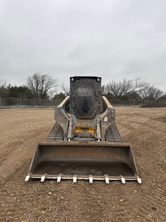Image of John Deere 333G equipment image 3