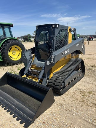2023 John Deere 333G Equipment Image0