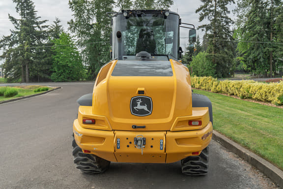 Image of John Deere 344L equipment image 3