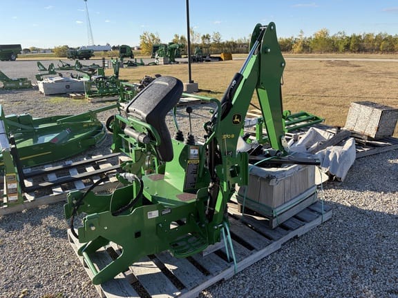 2023 John Deere 370B Equipment Image0