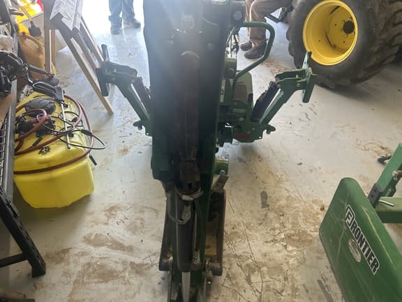 Image of John Deere 370B equipment image 2