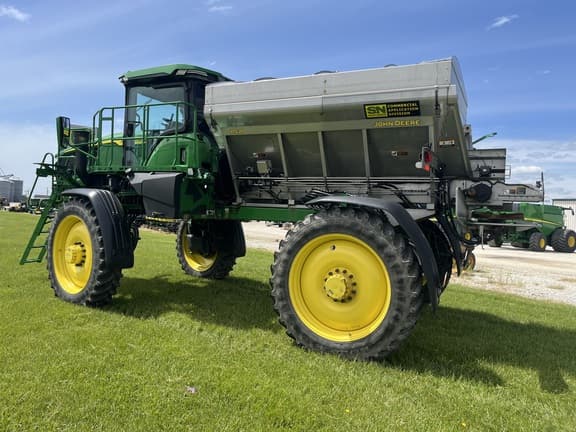 Image of John Deere 400R equipment image 3