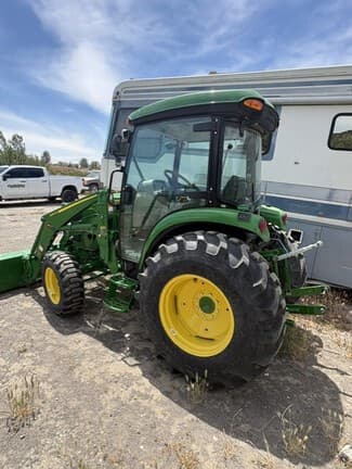 Image of John Deere 4044R equipment image 2
