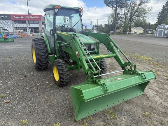 Image of John Deere 4044R equipment image 1