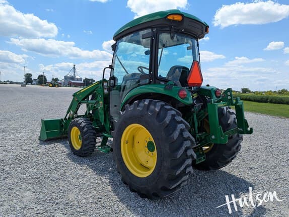 Image of John Deere 4044R equipment image 3
