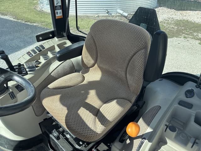 Image of John Deere 4044R equipment image 1