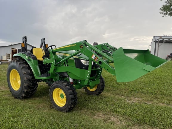 2023 John Deere 4052M Equipment Image0
