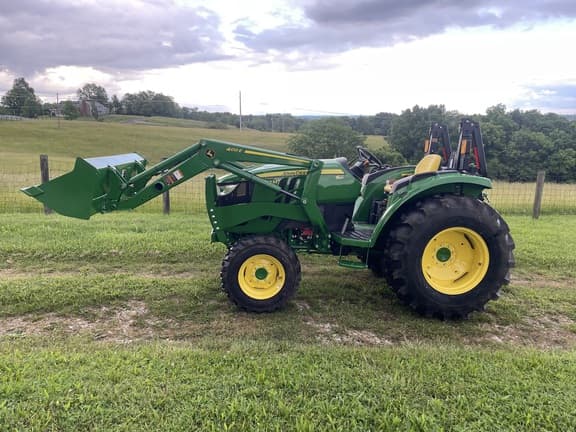 Image of John Deere 4052M Image 1