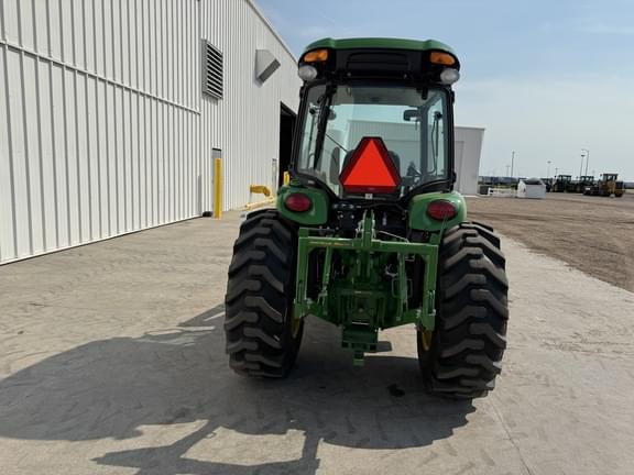 Image of John Deere 4052R equipment image 2