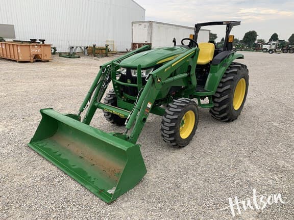 Image of John Deere 4066M equipment image 1