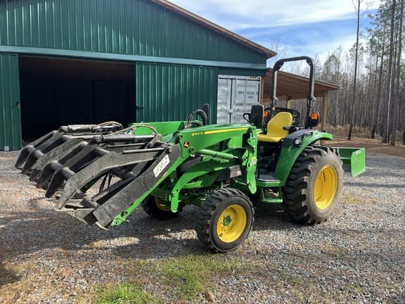 Image of John Deere 4066R Primary image