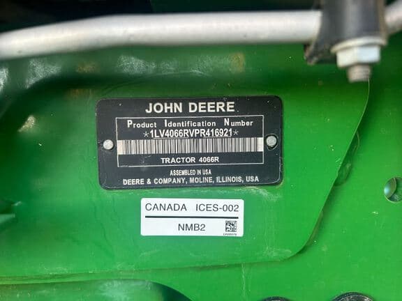 Image of John Deere 4066R equipment image 4