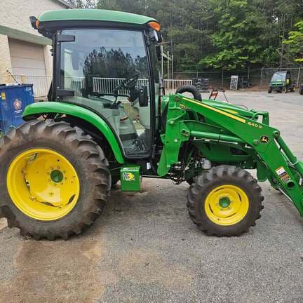 Image of John Deere 4075R equipment image 1