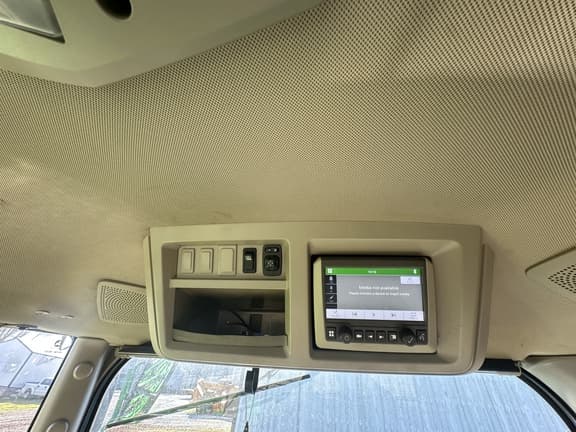 Image of John Deere 410R equipment image 3