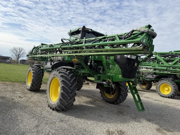 2023 John Deere 410R Equipment Image0