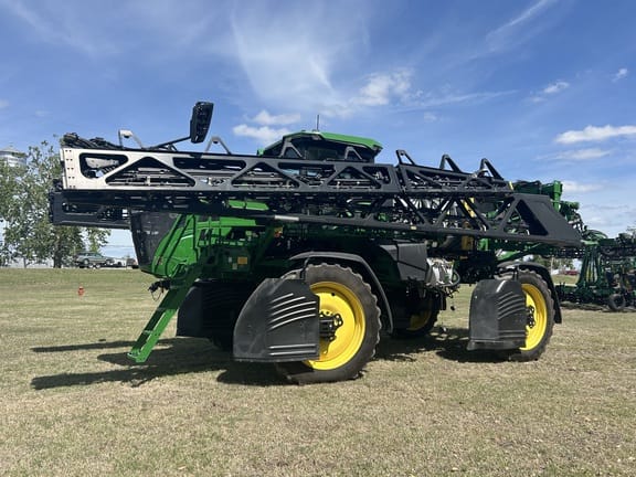2023 John Deere 410R Equipment Image0