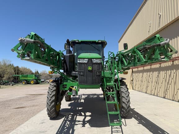 Image of John Deere 412R equipment image 2