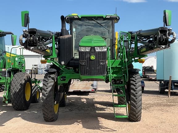 Image of John Deere 412R equipment image 3