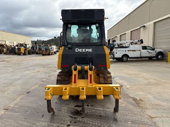 Image of John Deere 450P equipment image 3