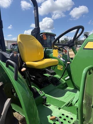 Image of John Deere 5050E equipment image 1