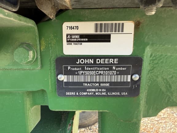 Image of John Deere 5050E equipment image 1