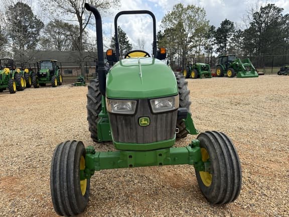 Image of John Deere 5050E equipment image 3