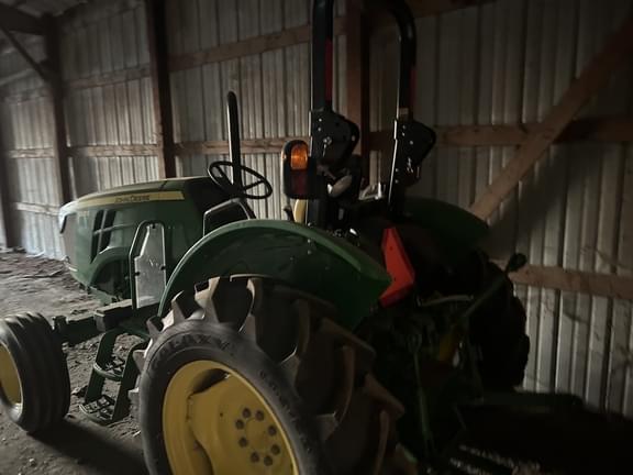 Image of John Deere 5050E Primary image