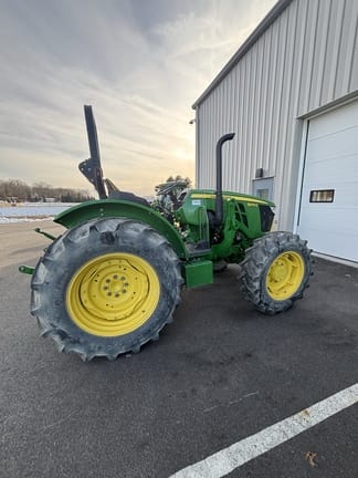 2023 John Deere 5075E Equipment Image0