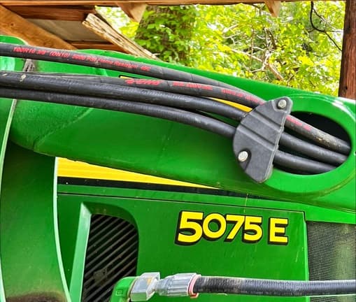 Image of John Deere 5075E equipment image 2