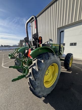 Image of John Deere 5075E equipment image 1