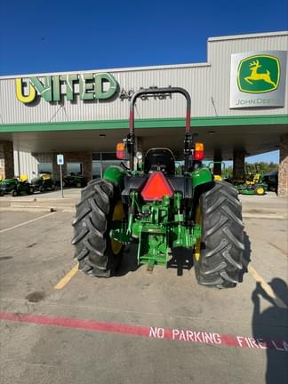 Image of John Deere 5075E equipment image 4
