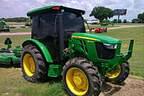Image of John Deere 5075E equipment image 4