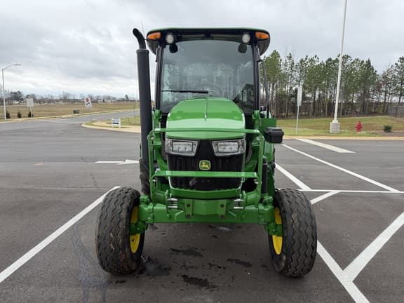Image of John Deere 5075E equipment image 2
