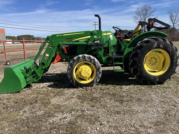 Image of John Deere 5075E equipment image 3