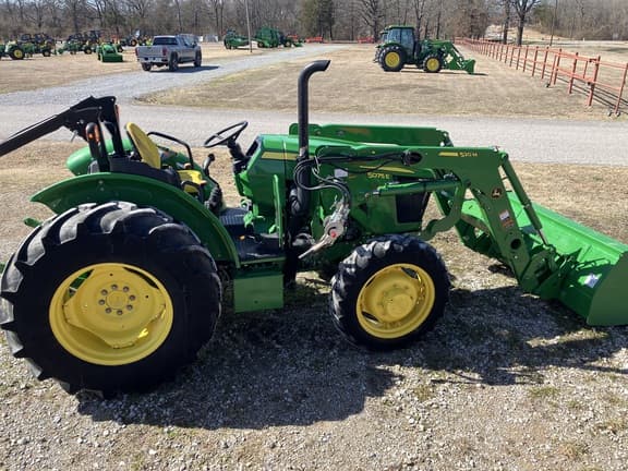Image of John Deere 5075E equipment image 2