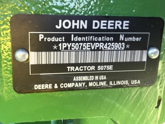 Image of John Deere 5075E equipment image 2