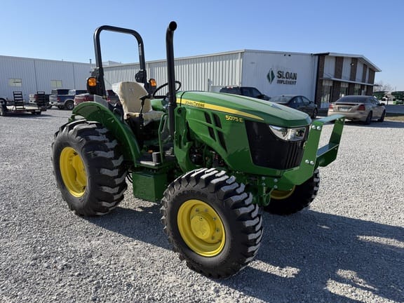 2023 John Deere 5075E Equipment Image0